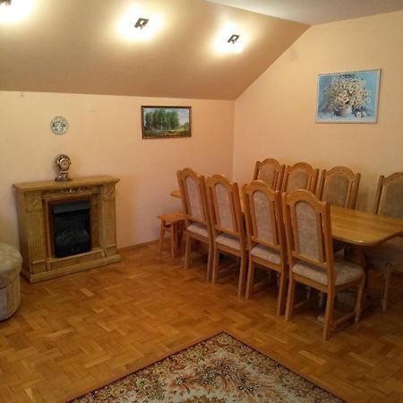 Будинок В Центрі Lutsʼk Eksteriør billede